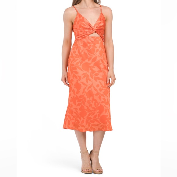 Nine West | Dresses | Nine West Twist Front Midi Dress With Cut Out Detail | Poshmark Nine West | Dresses | Nine West Twist Front Midi Dress With Cut Out Detail | Poshmark